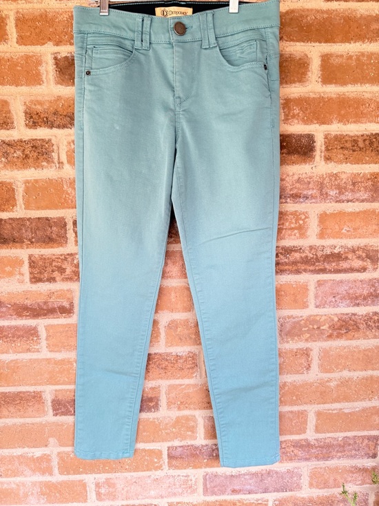 Democracy Denim - Democracy Mint Green Skinny Jeans With “Ab” Technology